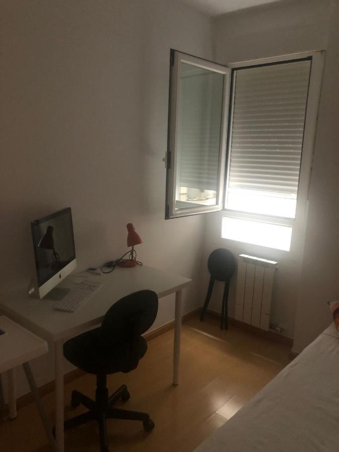 Piso En El Casco Historico, Aparcamiento Gratuito Apartment Zaragoza Bagian luar foto